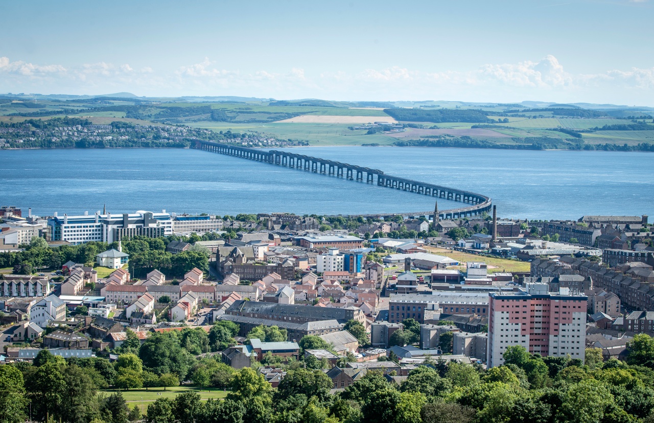 Dundee Cityscape & the Tay Bridge